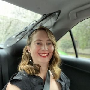 Meet your Posher, Emma